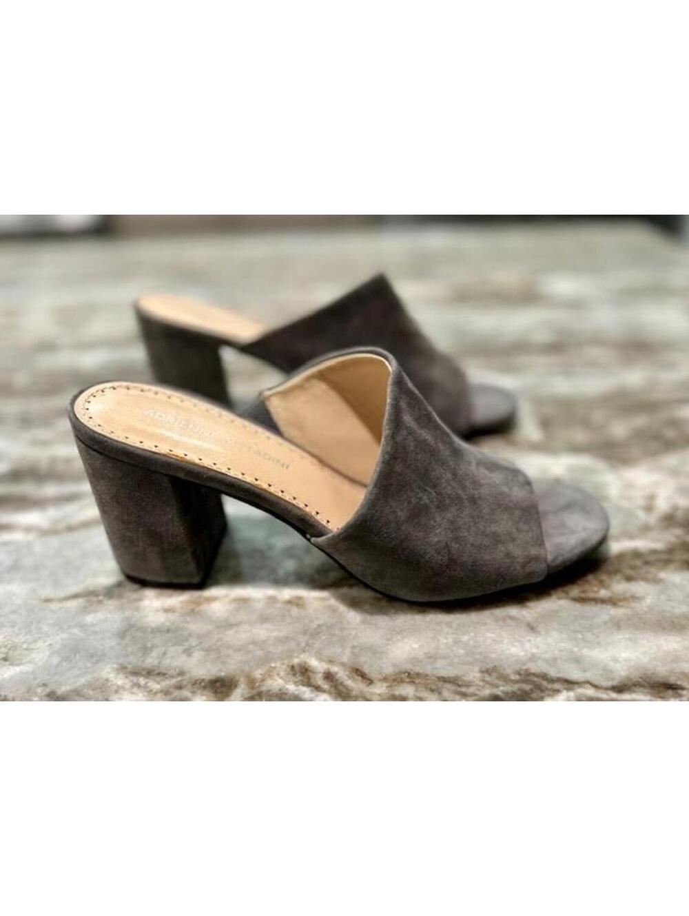 Adrienne Vittadini Suede Block Heel Mules 8 NWOT Modern